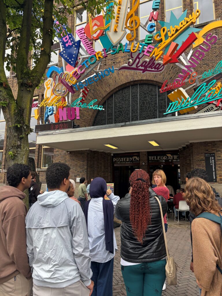 Borrowing books at Neude Library