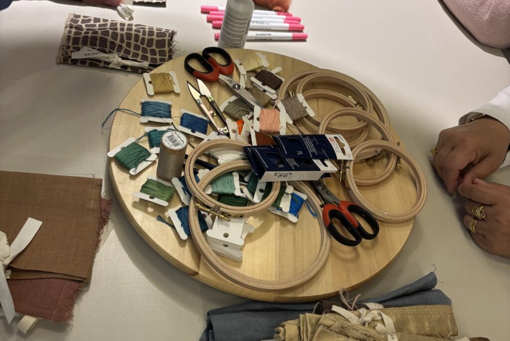 Handwerken en naaien bij Atelier Sûr
